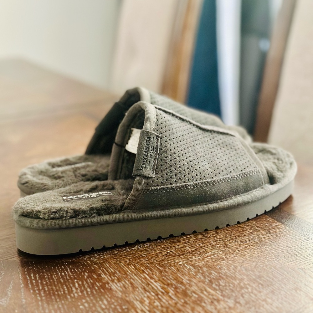 Ugg Koolaburra gray slides size 7